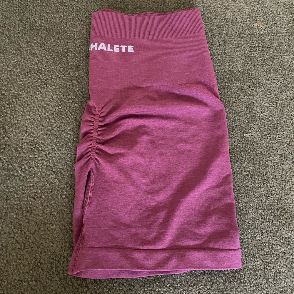 Alphalete Amplify Shorts Red - S